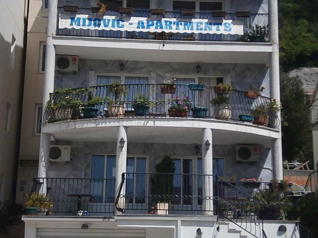 Апартаменти Mijovic Будва